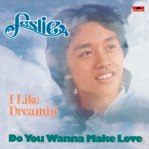 性爱自由业余摘花视频
